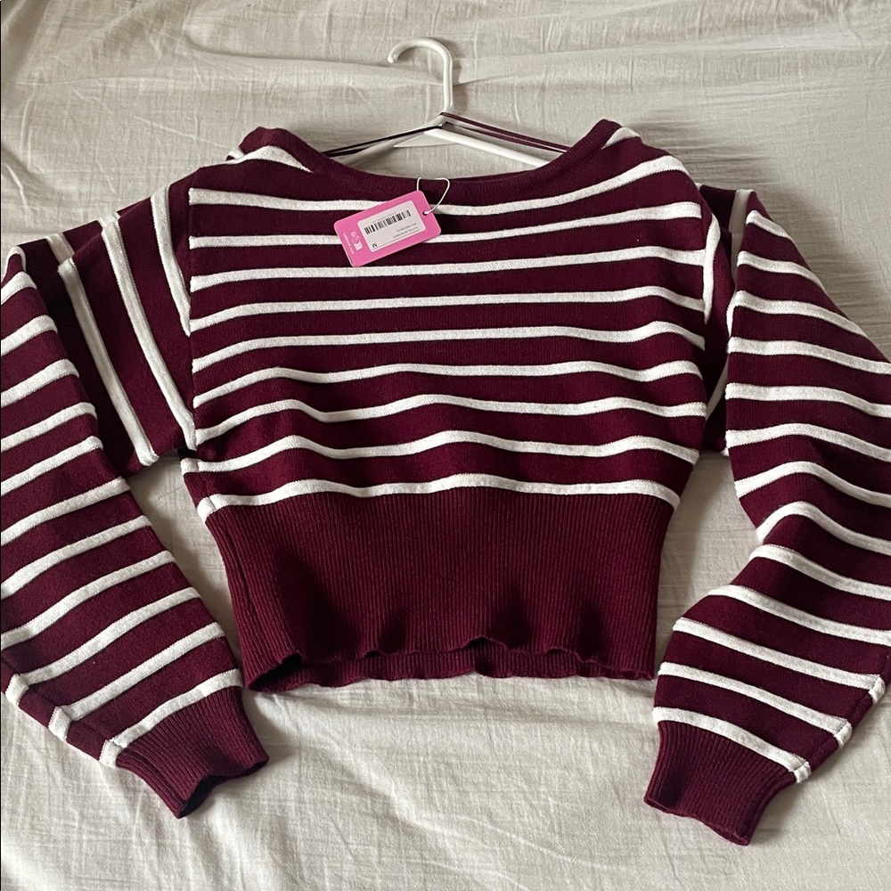 SOLD‼️Edikted Burgundy and White Striped Cropped off the shoulder Sweater